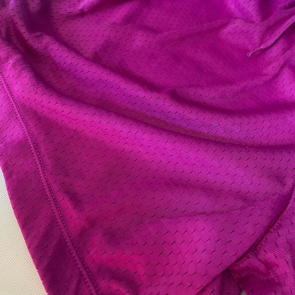 Champion Running Shorts - Picture 2 of 6